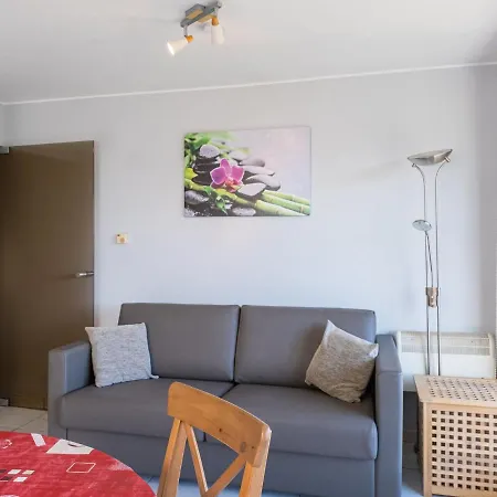 Lägenhet Overlooking The Surroundings